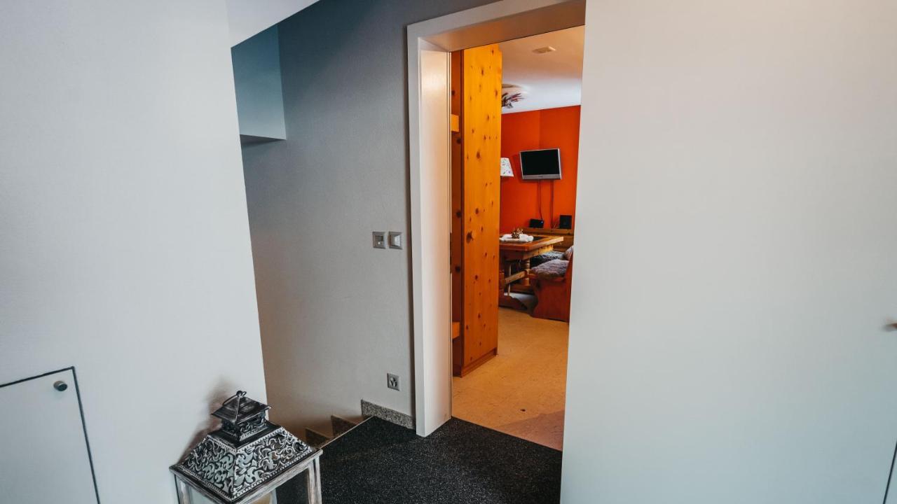 Charming 4 Bed Flat In Flims Apartman Kültér fotó