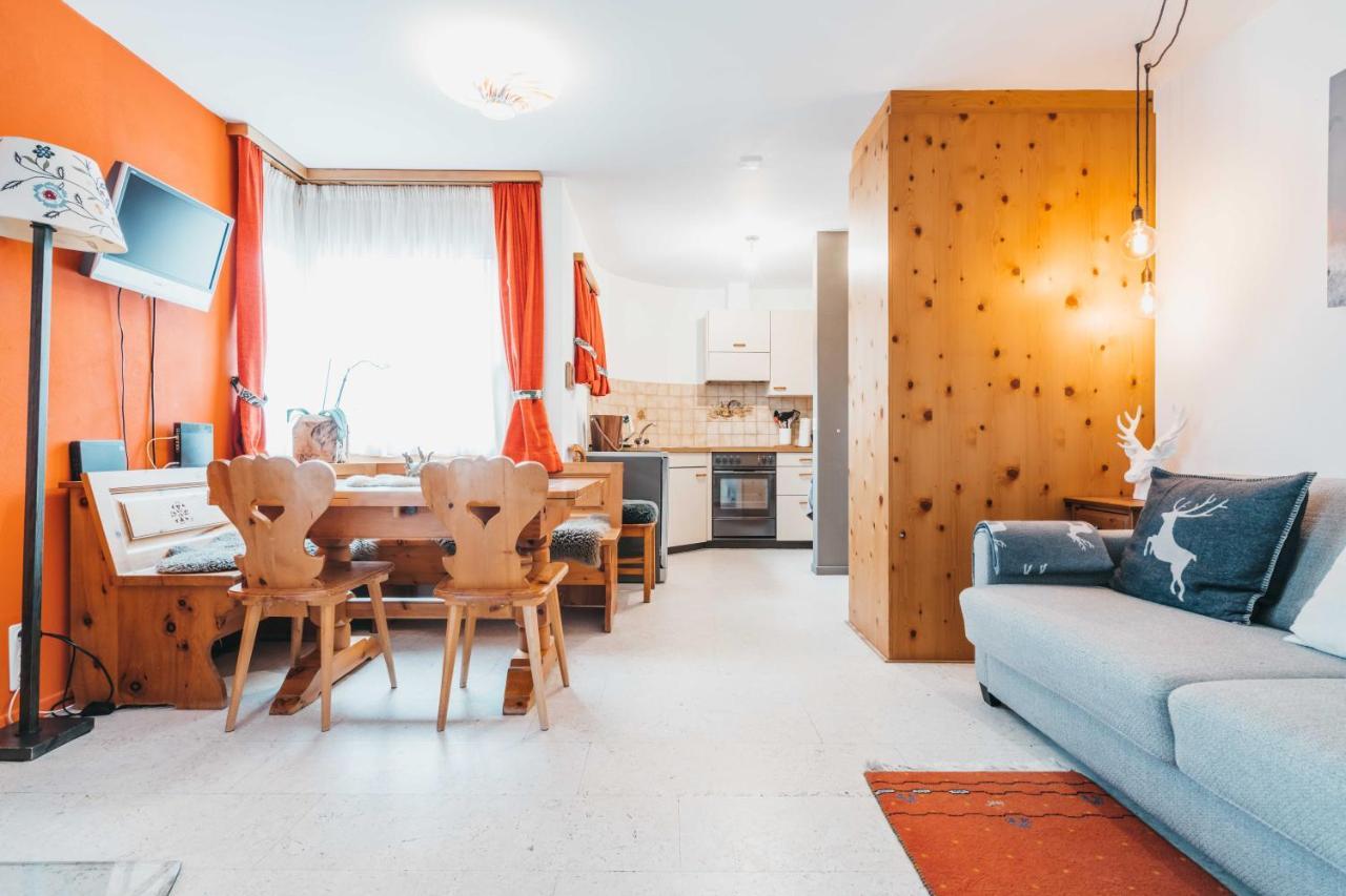 Charming 4 Bed Flat In Flims Apartman Kültér fotó